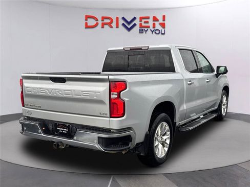 Used 2019 Chevrolet Silverado 1500 LTZ w/ LTZ Plus Package RWD image 4