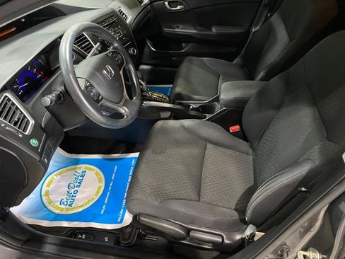 Used 2015 Honda Civic LX image 9