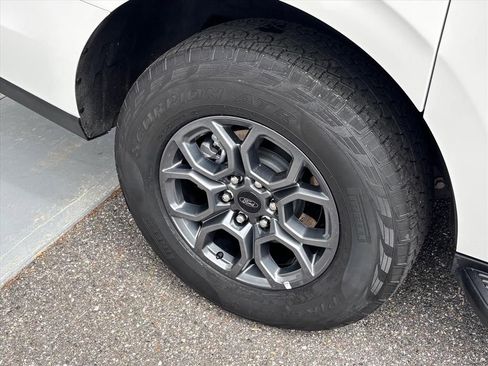 Used 2025 Ford Expedition Max Active AWD/4WD image 28