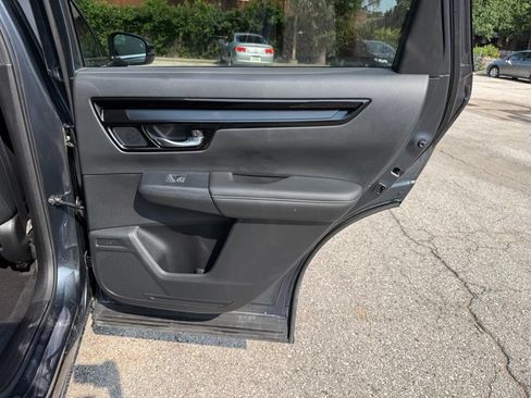 Used 2024 Honda CR-V EX-L image 40