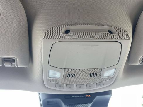 Used 2024 Ford Expedition Max XLT AWD/4WD image 24