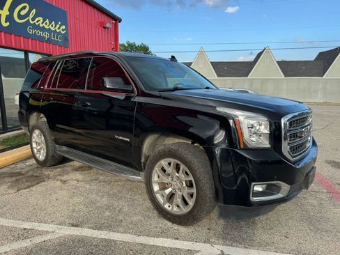 Used 2017 GMC Yukon SLT w/ Open Road Package RWD image 16