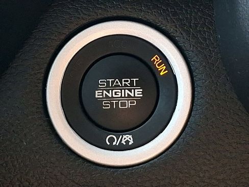 Used 2022 RAM 1500 Big Horn AWD/4WD image 23