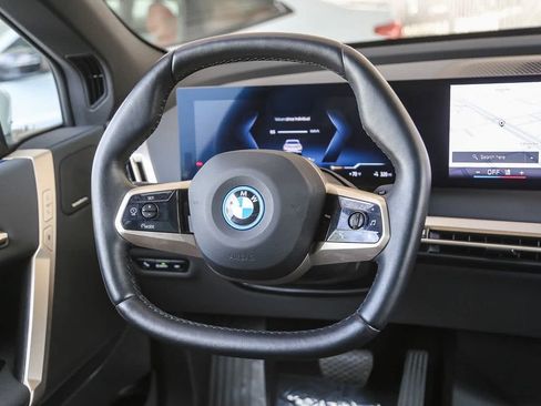 Used 2025 BMW iX xDrive50 image 12