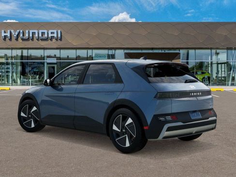 New 2026 Hyundai Ioniq 5 SE RWD image 5