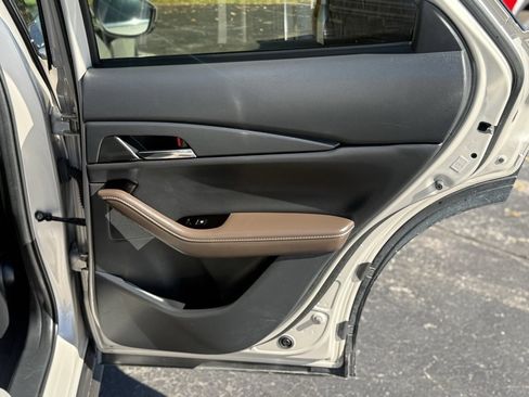 Used 2023 MAZDA CX-30 AWD 2.5 S w/ Premium Package image 19