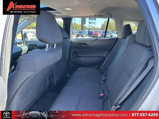 Certified 2024 Toyota Corolla Cross LE w/ Moonroof Package AWD/4WD image 14