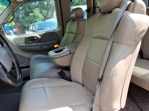 Used 2002 Ford F150 Lariat AWD/4WD image 18