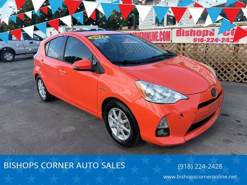 Used 2012 Toyota Prius C Four FWD image 1