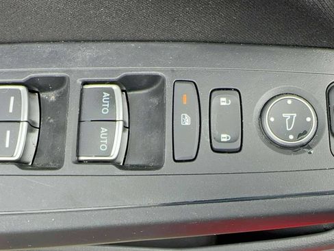 Used 2023 Honda Civic LX image 12