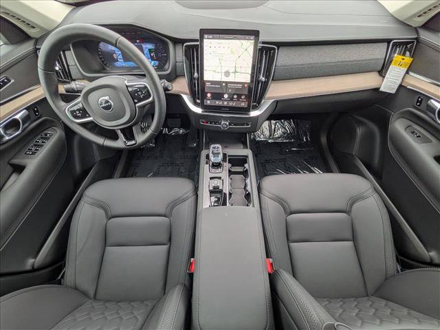 New 2026 Volvo XC90 T8 Plus w/ Protection Package AWD/4WD image 16