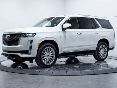 Used 2022 Cadillac Escalade Premium Luxury image 6