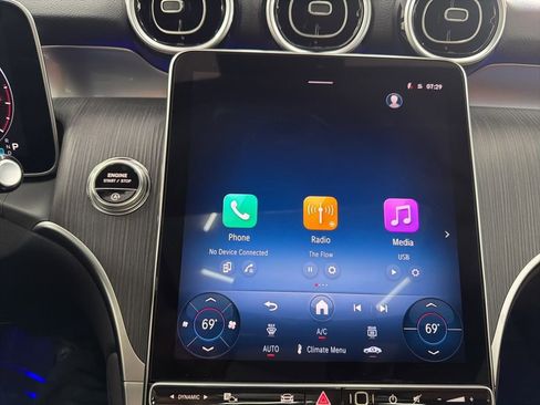 New 2026 Mercedes-Benz GLC 300 image 34