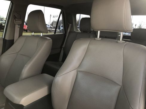 Used 2021 Toyota 4Runner Limited image 13