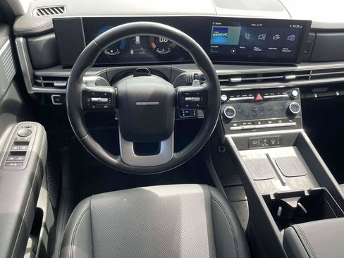 Certified 2024 Hyundai Santa Fe SEL FWD image 9