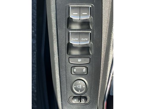 Used 2025 Honda Civic Sport image 17
