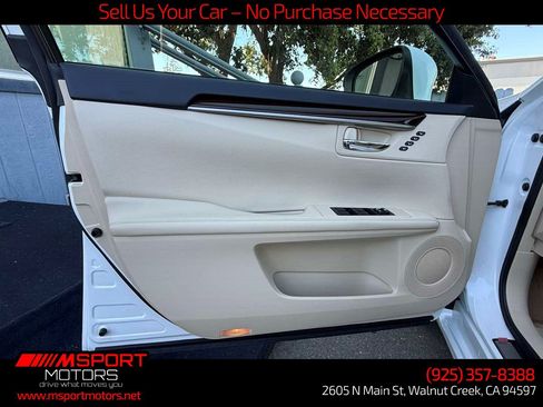 Used 2015 Lexus ES 350 w/ Premium Package FWD image 27
