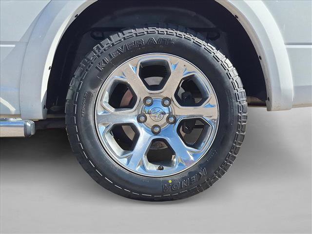 Used 2017 RAM 1500 Laramie w/ Convenience Group AWD/4WD image 24