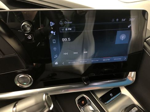 Used 2024 Chevrolet Corvette 1LT image 9