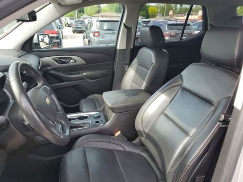 Used 2018 Chevrolet Traverse LT AWD/4WD image 7