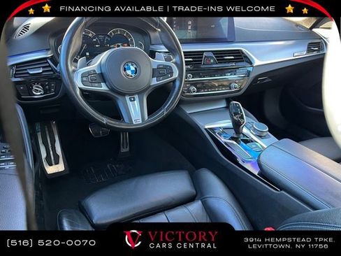 Used 2019 BMW 530i xDrive w/ M Sport Package image 21