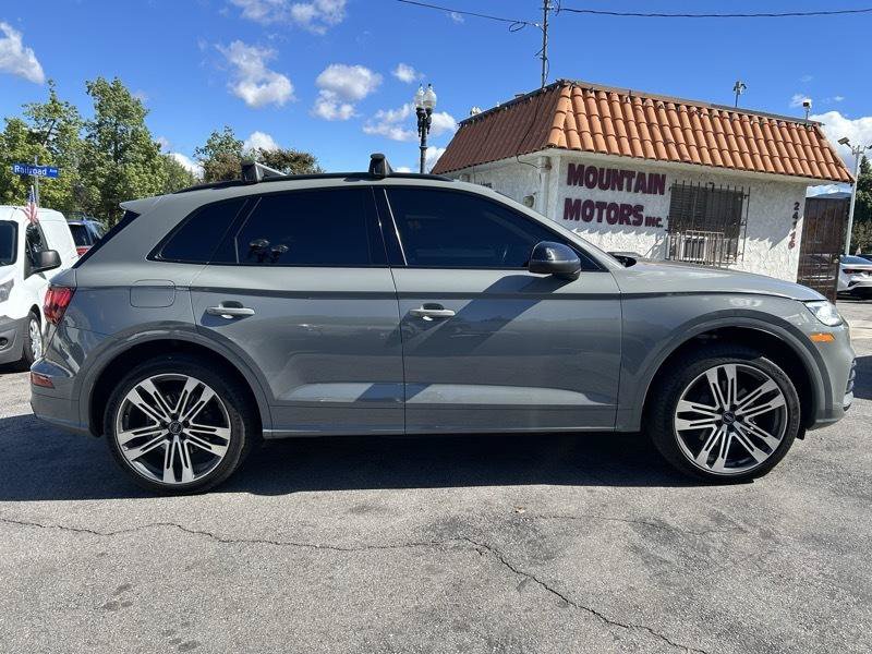 Used 2019 Audi SQ5 Premium Plus w/ Premium Plus Package AWD/4WD image 3
