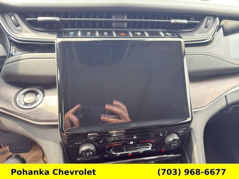 Used 2024 Jeep Grand Cherokee Limited 4xe AWD/4WD image 14