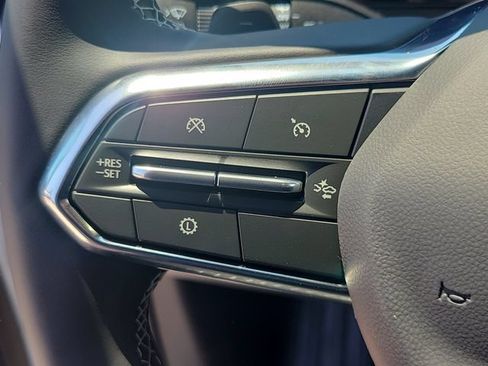New 2026 Chevrolet Traverse LT FWD image 24
