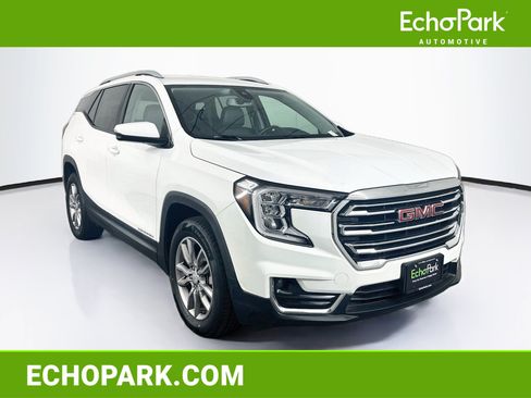 Used 2024 GMC Terrain SLT AWD/4WD image 1