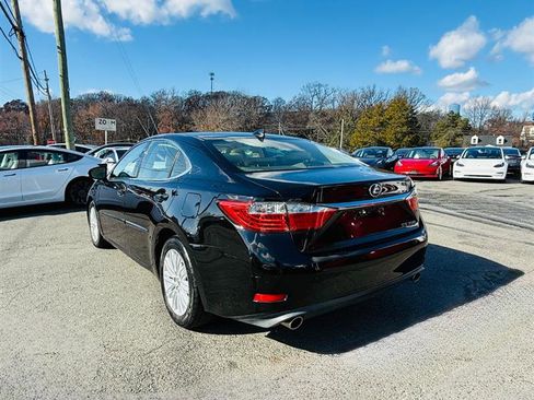 Used 2015 Lexus ES 350 w/ Luxury Package image 3