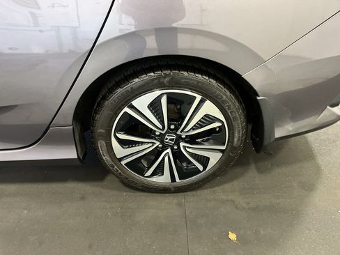 Used 2016 Honda Civic EX-T image 25