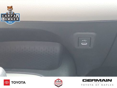 Used 2026 Toyota Corolla LE FWD image 31