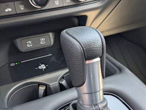 New 2026 Honda HR-V LX image 12
