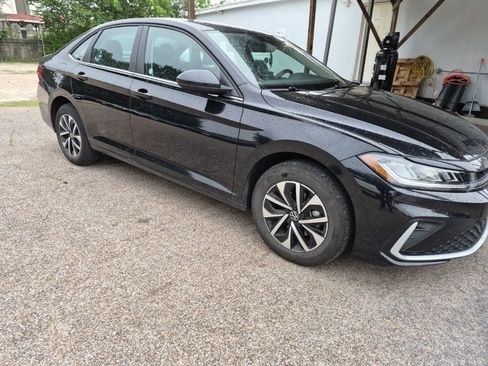 Used 2025 Volkswagen Jetta S FWD image 5