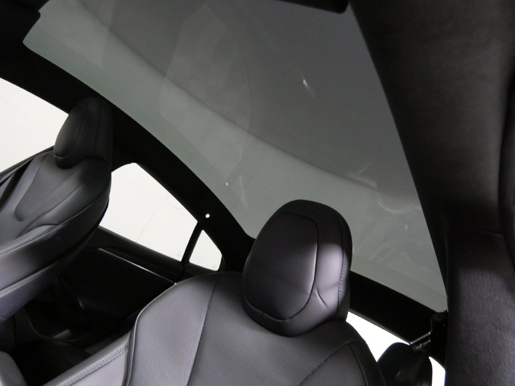 Used 2024 Tesla Model S AWD/4WD image 14