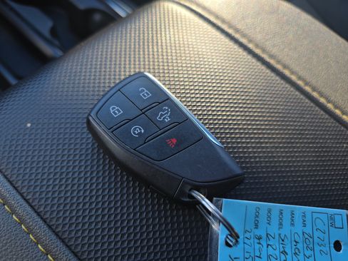 Used 2023 Chevrolet Silverado 1500 ZR2 w/ Technology Package image 36