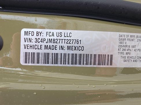 New 2026 Jeep Cherokee Laredo AWD/4WD image 35