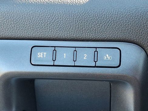 Used 2018 Chevrolet Silverado 1500 LTZ Z71 w/ LTZ Plus Package image 26