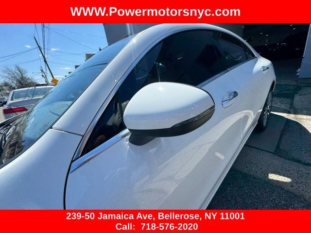 Used 2023 Mercedes-Benz CLA 250 4MATIC w/ Premium Package image 11