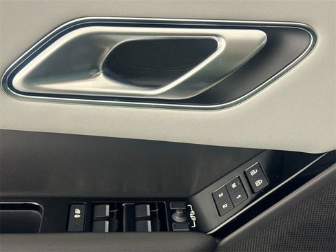 New 2026 Land Rover Range Rover Velar S image 16