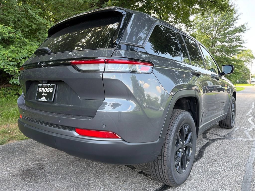 New 2026 Jeep Grand Cherokee Altitude AWD/4WD image 49