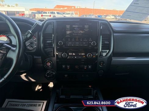 Used 2021 Nissan Titan PRO-4X w/ Pro-4x Convenience Package image 14