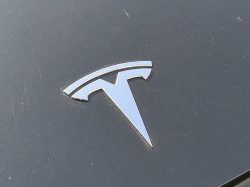 Used 2023 Tesla Model Y Performance AWD/4WD image 13