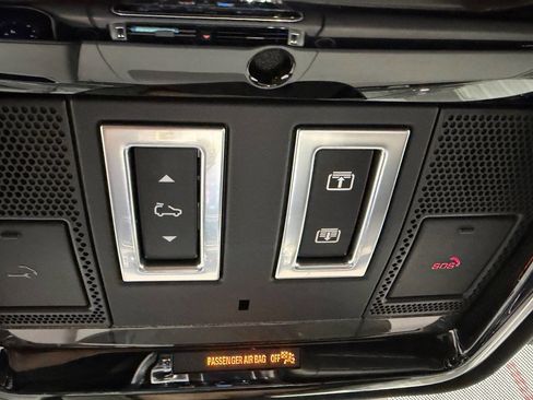 Used 2019 Land Rover Range Rover Sport HST image 41