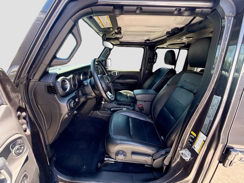 Used 2023 Jeep Wrangler Unlimited Sahara w/ Cold Weather Group image 22