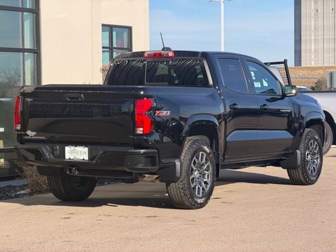 Used 2024 Chevrolet Colorado Z71 w/ Z71 Convenience Package 2 image 5