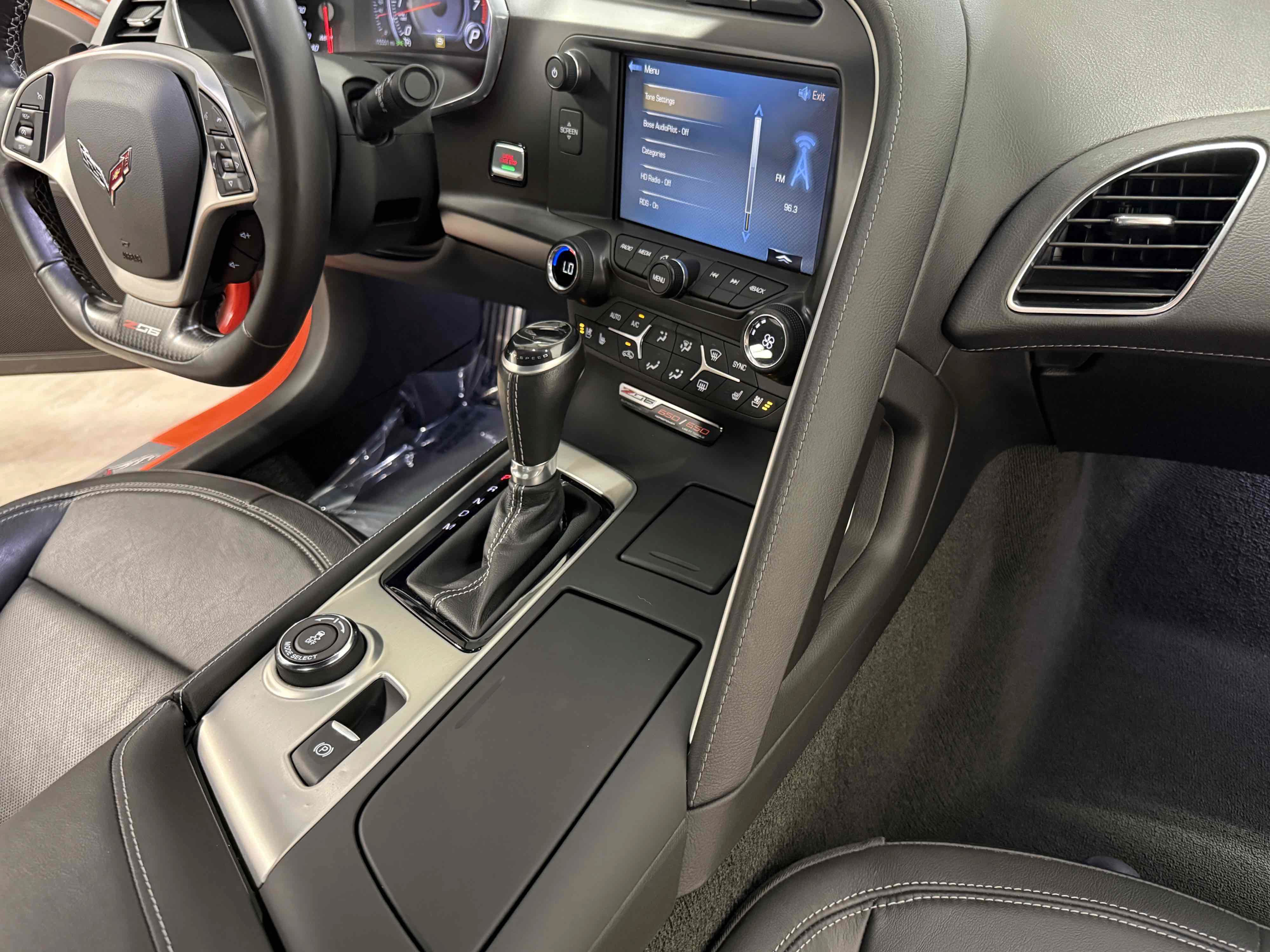 Used 2019 Chevrolet Corvette Z06 RWD image 77