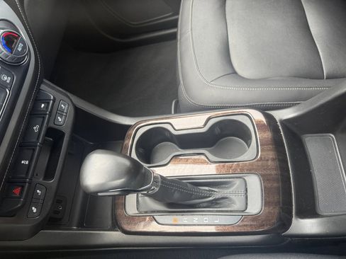 Used 2022 GMC Canyon Elevation w/ Elevation Premium Package image 20