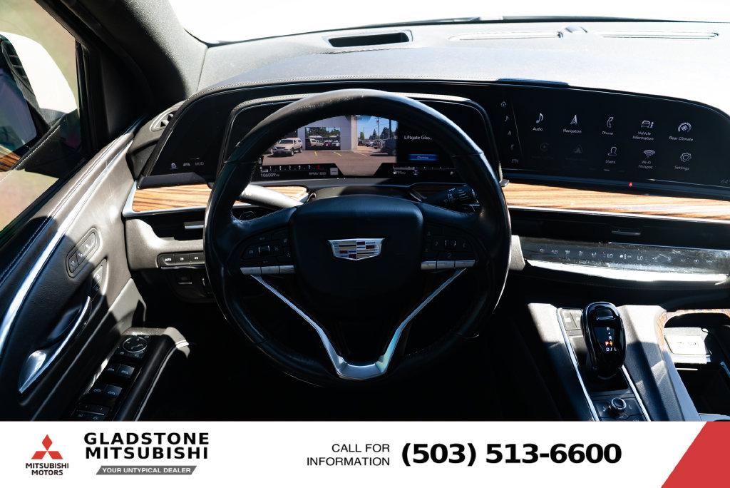 Used 2021 Cadillac Escalade ESV Premium Luxury w/ Performance Package AWD/4WD image 11