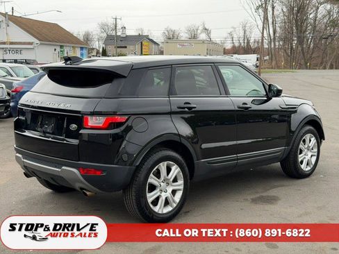Used 2016 Land Rover Range Rover Evoque SE image 5